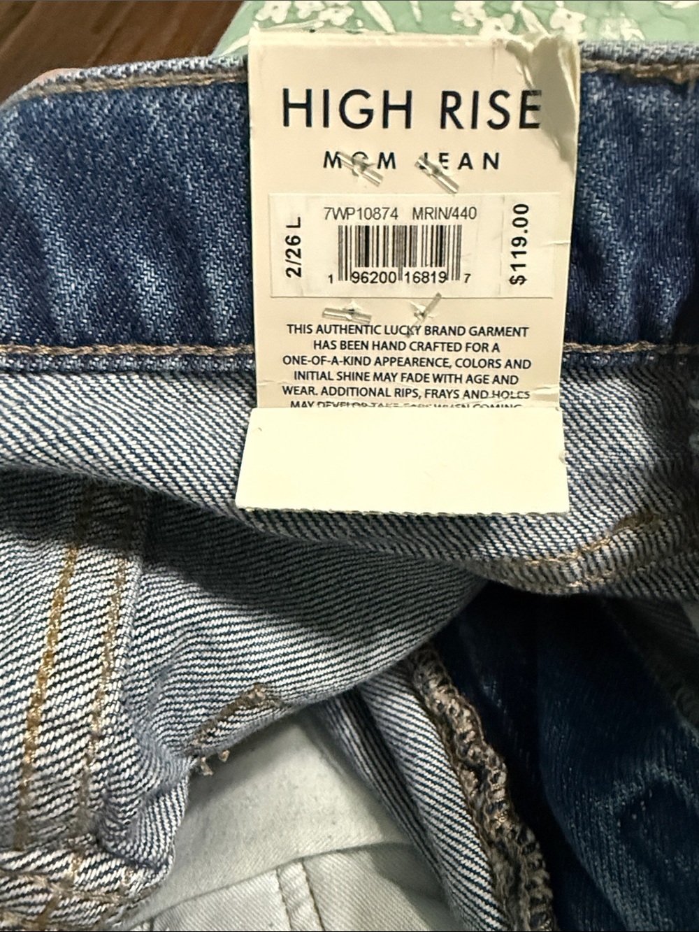 Lucky Brand Drew High Rise
Mom Jeans
SIZE 26 (US 2) - Picture 12 of 12